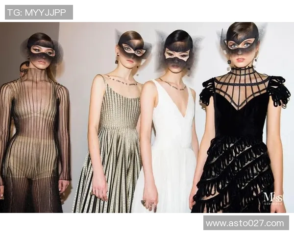 足球明星妻子们的奢华包包大揭秘时尚与财富的完美结合